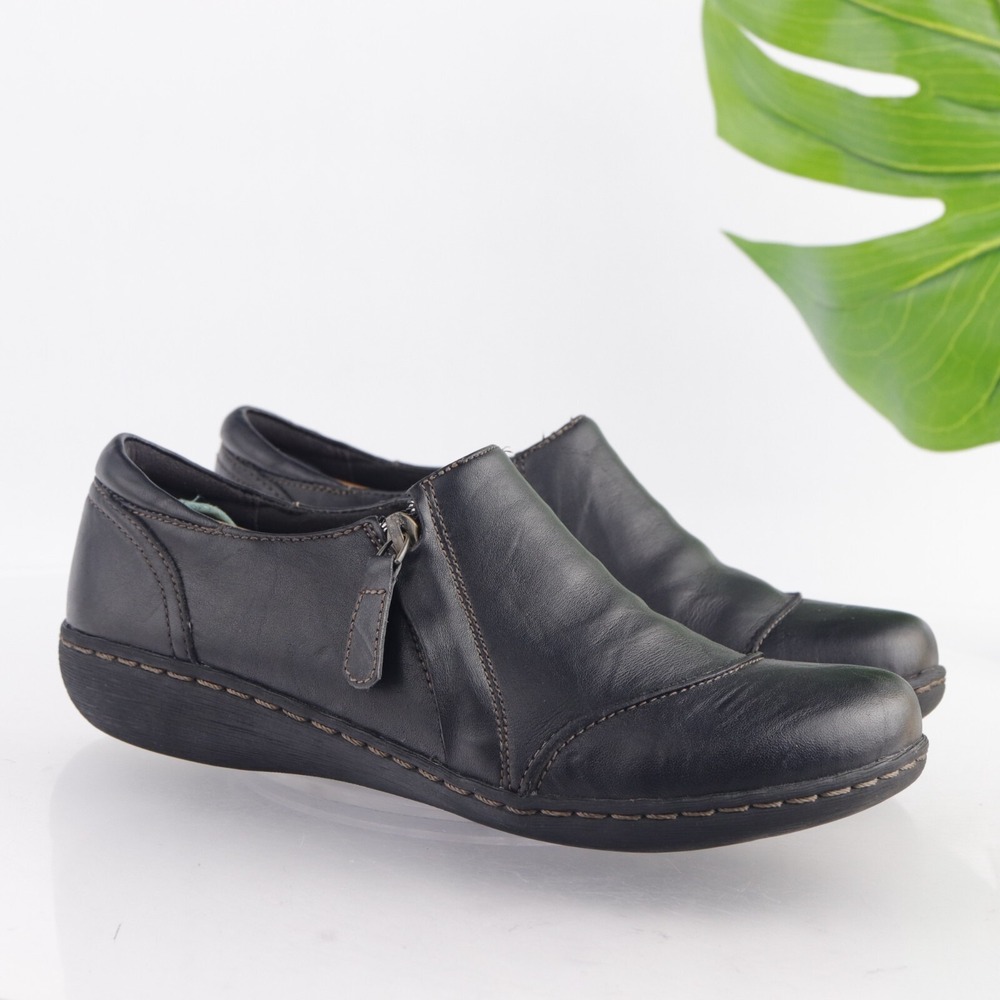 Clarks Womens Ashland Palm‎ Loafer Size 8 Black Leather Comfort Flat Shoe Zip Up - Picture 11 of 13